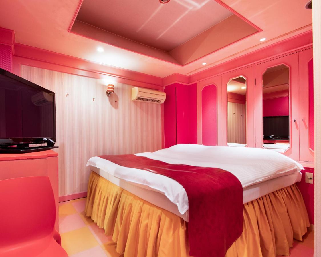 ホテル リトルチャペルクリスマス 和歌山 Adult Only Экстерьер фото